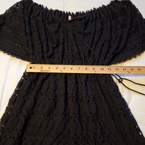 Chelsea & Violet black lace dress M stretchy - Picture 4 of 5